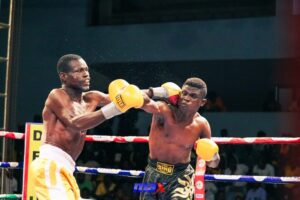 Michael Offei Dodoo defeats Eric Amershiorkor 