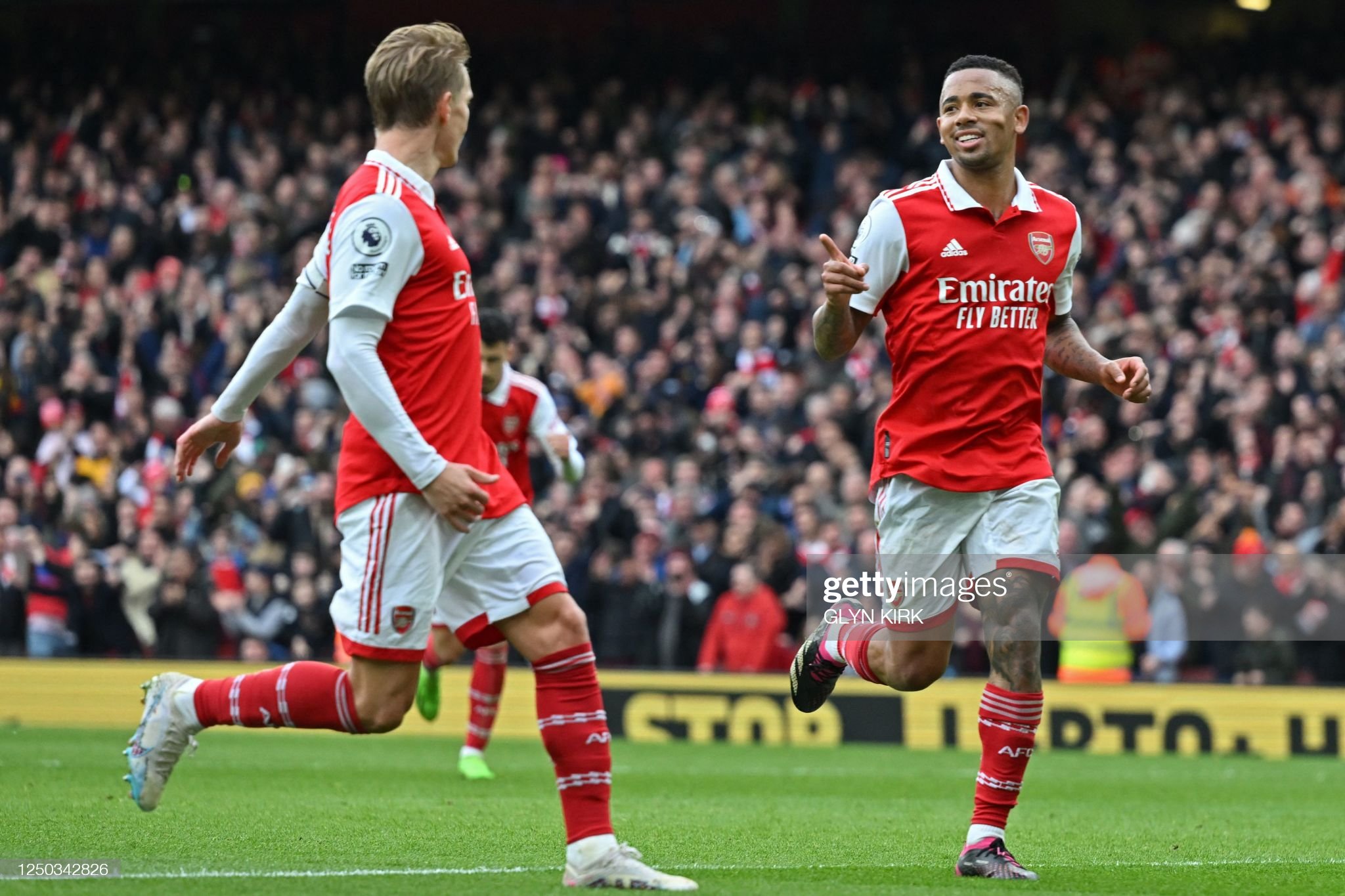 Arsenal 41 Leeds United Arsenal back flying high. » Max TV