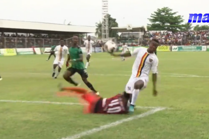 #GhanaPremierLeague: Referee allows Samartex goalie play on despite heavy collision with Linda Mtangue